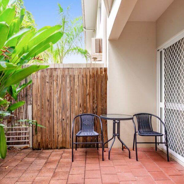 studio-apartment-units-trinity-beach-pacific-australia-apartaments-rent-adventure-travel 7