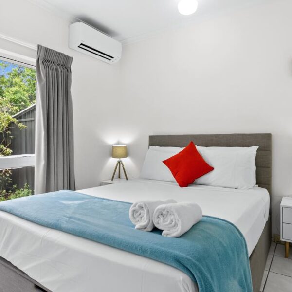 suite-familiar-apartment-units-trinity-beach-pacific-australia-apartaments-rent-adventure-travel 19