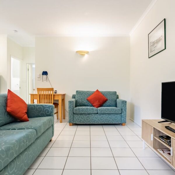 suite-familiar-apartment-units-trinity-beach-pacific-australia-apartaments-rent-adventure-travel 4