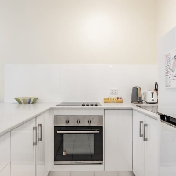 suite-familiar-apartment-units-trinity-beach-pacific-australia-apartaments-rent-adventure-travel